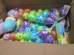 lot 1 image: Box of Fillable Plastic Easter Eggs...
