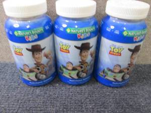 lot 7 image: 3- 180 ct MultiVitamin Gummies...
