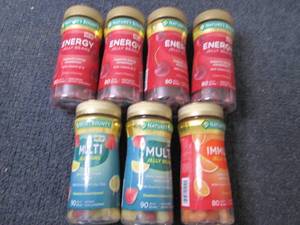 lot 12 image: 7 Assorted Jelly Beans Supplements...