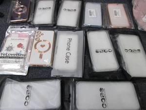 lot 94 image: 12 Assorted Phone Cases...
