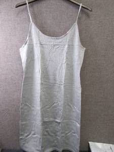 lot 98 image: XL Ladies Dress...