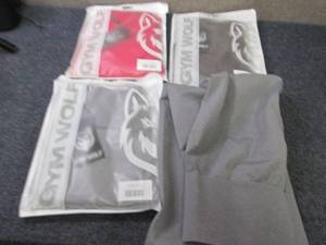 lot 161 image: 4 pr Ladies Small Gym Wolf Leggings...