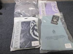 lot 181 image: 2 pr Ladies Large Gym Wolf Leggings...