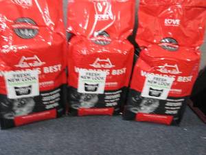 lot 274 image: 3- 8 lb Bags Worlds Best Cat Litte...