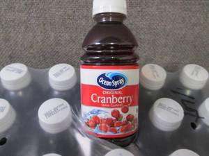 lot 322 image: 18- 10 oz Ocean Spray Cranberry Jui...