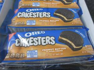 lot 342 image: 2- 8pks (3.03 oz) Oreo Peanut Butte...