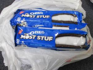 lot 397 image: 12- 3 oz Oreo Most Stuf...