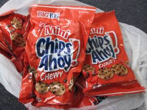 lot 401 image: 12- 3 oz Chips Ahoy Mini Chewy...