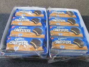 lot 414 image: 2- 8pks (3.03 oz) Oreo Peanut Butte...