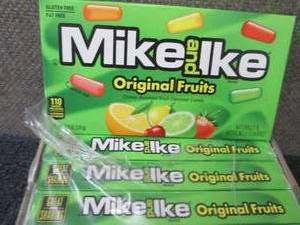 lot 434 image: 12- 5 oz Mike & Ike Original Fruits...