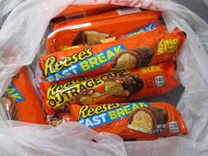 lot 445 image: 12 Assorted Reeses ...