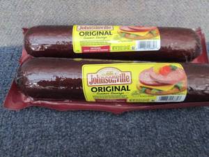 lot 504 image: 2- 20 oz Johnsonville Original Summ...