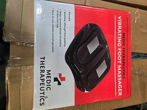lot 27 image: Medic Therapeutic Vibrating Foot Machine (New and in a box)