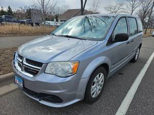 lot 9 image: 2014 Dodge Grand Caravan