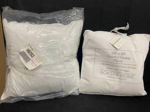 lot 24 image: Set of Feather Down and Down Alternative Pillows 20x20 and 24x24