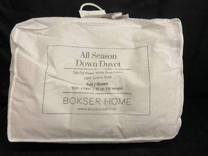 lot 28 image: Bokser Home All Season Down Duvet, FullQueen Size