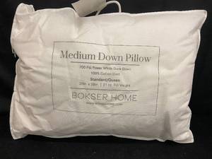lot 29 image: Bokser Home Medium Down Pillow StandardQueen, 700 Fill Power