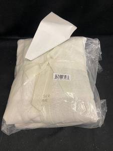 lot 43 image: White Bedding Set with Color Mismatch and Minor Damage
