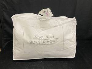 lot 63 image: KingCal King Bokser Home FeatherDown Duvet Insert