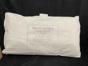 lot 64 image: Firm Down Pillow - King Size 700 Fill Power White Duck Down