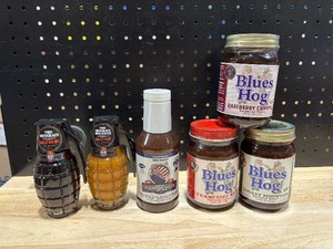 lot 40 image: 6 Different BBQ Sauces