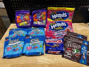 lot 81 image: Misc. Food Items