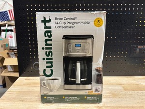 lot 11 image: Cuisinart Coffee Maker