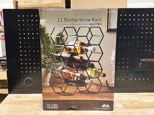lot 16 image: Wine Rack
