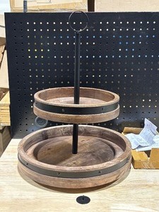 lot 29 image: Mikasa 2 Tier Lazy Susan