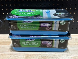 lot 34 image: Swiffer Heavy Duty Wet Cloths