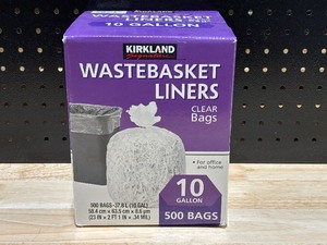 lot 39 image: Wastebasket Liners