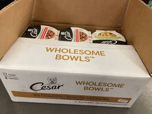 lot 9 image: Cesar Wholesome Bowls Canine Cuisine 22-Pack Assorted Flavors 85g Each