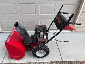 MTD Yard Machines 8/26 Two-Stage Snowblower