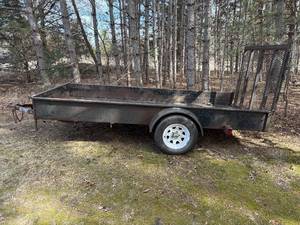 lot 15 image: Used Utility Trailer with Ramp Gate