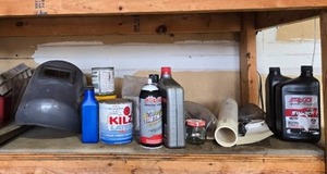 lot 93 image: Mixed Lot of Garage Supplies and Tools