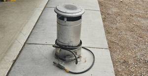 lot 108 image: Used Sunbeam 120,000 BTUHR Portable Construction Heater