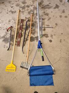 lot 160 image: Assorted Hand Tools Set Including Level and Crowbars