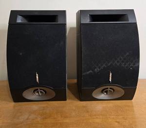 lot 319 image: Pair of Bose 201 Series V DirectReflecting Speakers