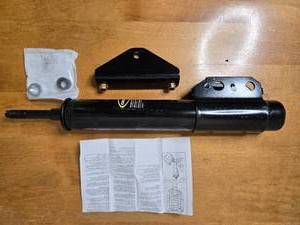 lot 352 image: Monroe OESpectrum Reflex Shock Absorber Kit with Mounting Hardware