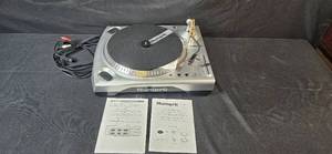 lot 376 image: Numark Turntable with Cables and Quick Start Guide