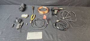lot 390 image: Weller 8200N Soldering Gun Kit with Tools and Accessories