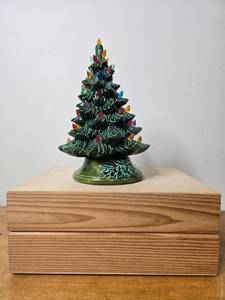 lot 397 image: Ceramic Christmas Tree with Wooden Storage Box