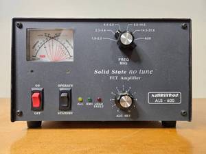 lot 440 image: Ameritron ALS-600 Solid State No Tune FET Amplifier