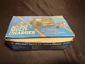 lot 457 image: Hobbico ACDC Multi-Charger for 6 or 7 Cell 1200mAh Batteries