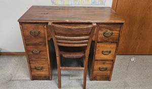 lot 468 image: Vintage Wooden Desk with Chair - 6 Drawers Included