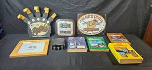 lot 481 image: Collection of Vintage Radio Handbooks and Decor Items