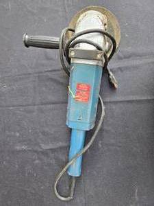 lot 510 image: Used Bosch Angle Grinder with Double Insulated Design