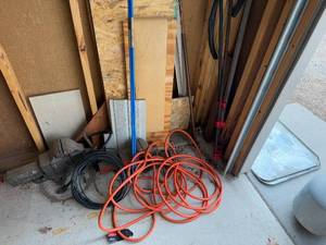 lot 513 image: Collection of Garage Tools and Supplies Including Cables and 2 Vices