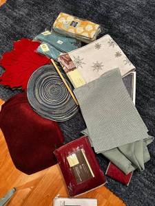 lot 202 image: Assorted Household Textile and Linen Collection