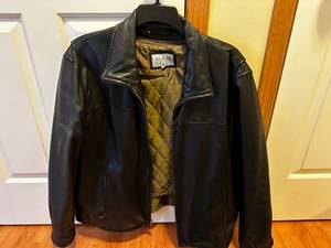 lot 221 image: Wilsons Leather M. Julian XL Black Jacket
